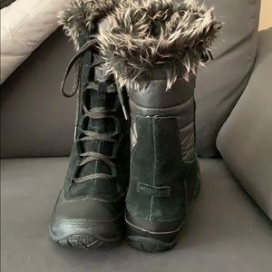 North face winter boots size 7.5